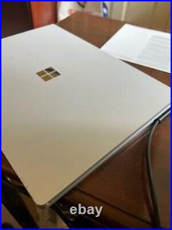 Microsoft Surface Book 2 i5-7300U 13.5 8GB 256 GB Win 10 Pro