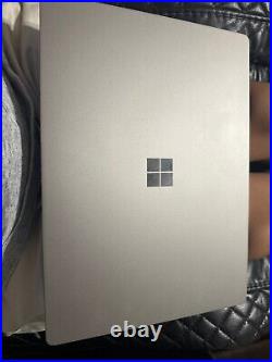 Microsoft Surface Book i7-6600U 16GB 512GB SSD Windows 10 Pro