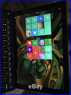 Microsoft Surface Pro 3 SSD 256GB, 8GB Ram i7, Windows 10 Pro Mint Condition