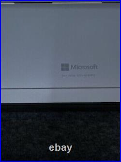 Microsoft Surface Pro 4 1724 12.3 i7-6650U 2.2GHz 16GB RAM 256GB SSD WIN10 READ