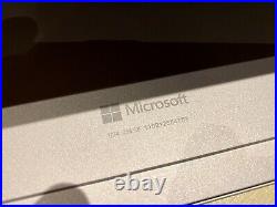 Microsoft Surface Pro 4 1724 i5-6300U 2.4GHz 8GB RAM 256GB SSD Win 10 Pro