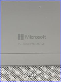Microsoft Surface Pro 4 (8GB, Intel I5-6300u, 256GB) Silver Read