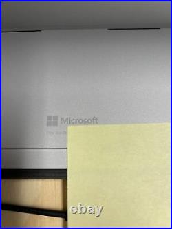 Microsoft Surface Pro 4 i5-6300U@ 2.4GHz 8GB RAM 256GB