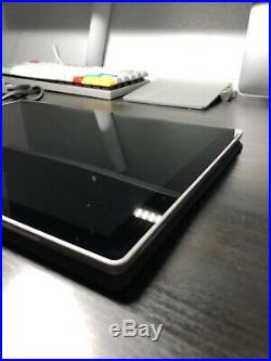 Microsoft Surface Pro 5 1796 12.3 i7 5th Gen 2.5GHz 8GB RAM 256GB SSD