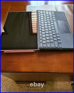 Microsoft Surface Pro 7 12.3 (128GB SSD, 8GB) type cover and pen bundle
