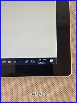 Microsoft Surface Pro 7 12.3 (256GB SSD, Intel Core i5-10th, 8GB) LCD Spots